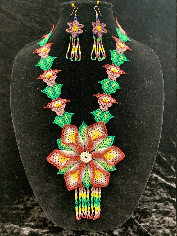 16" Huichol Beaded Flower Necklace & Matching Earr