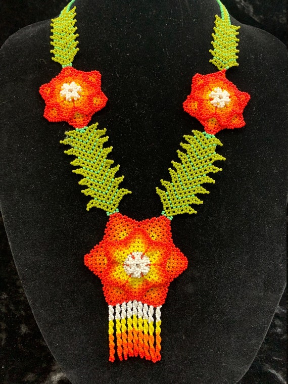 16" Huichol Beaded Necklace -3 dimensional flower… - image 1