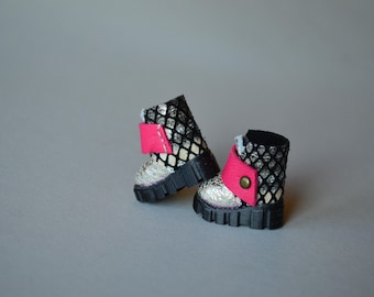 Handmade Leather Boots for Blythe Doll – 1/6 Scale Footwear