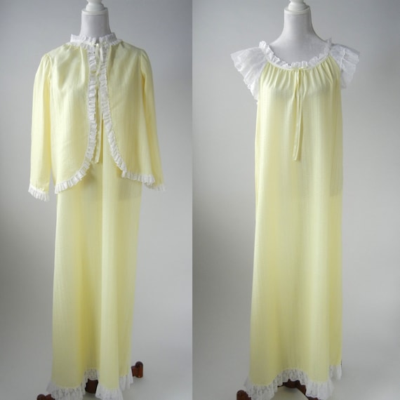 1960s Vintage Yellow NightGown Set, Peignoir, Paja