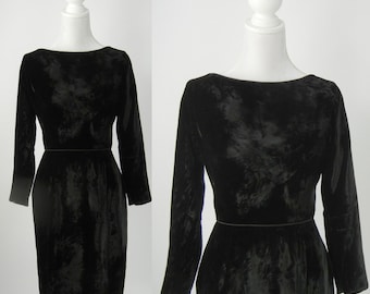 Vintage 1950s Black Velet Dress