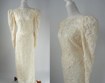 Vintage 1980s Ivory Cream Beaded and Lace Wedding Gown