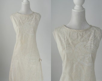 Vintage 1960s Summer Sheath Cotton Dress, Paisely Pattern