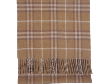 Genuine Burberry Scarf 100% Lambswool in Excellent Condition Made