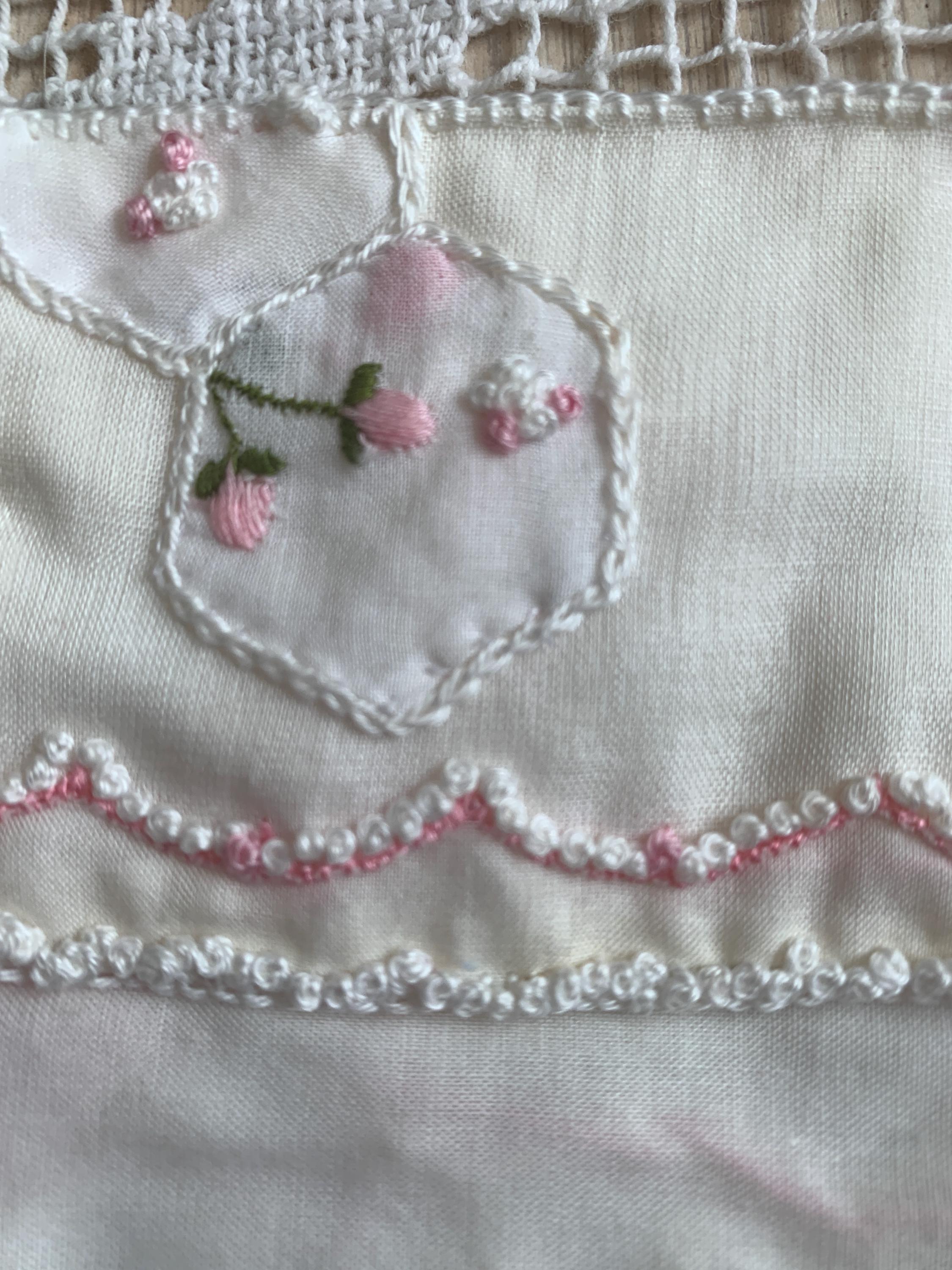 Fancy Embroidered Needle Case - Etsy