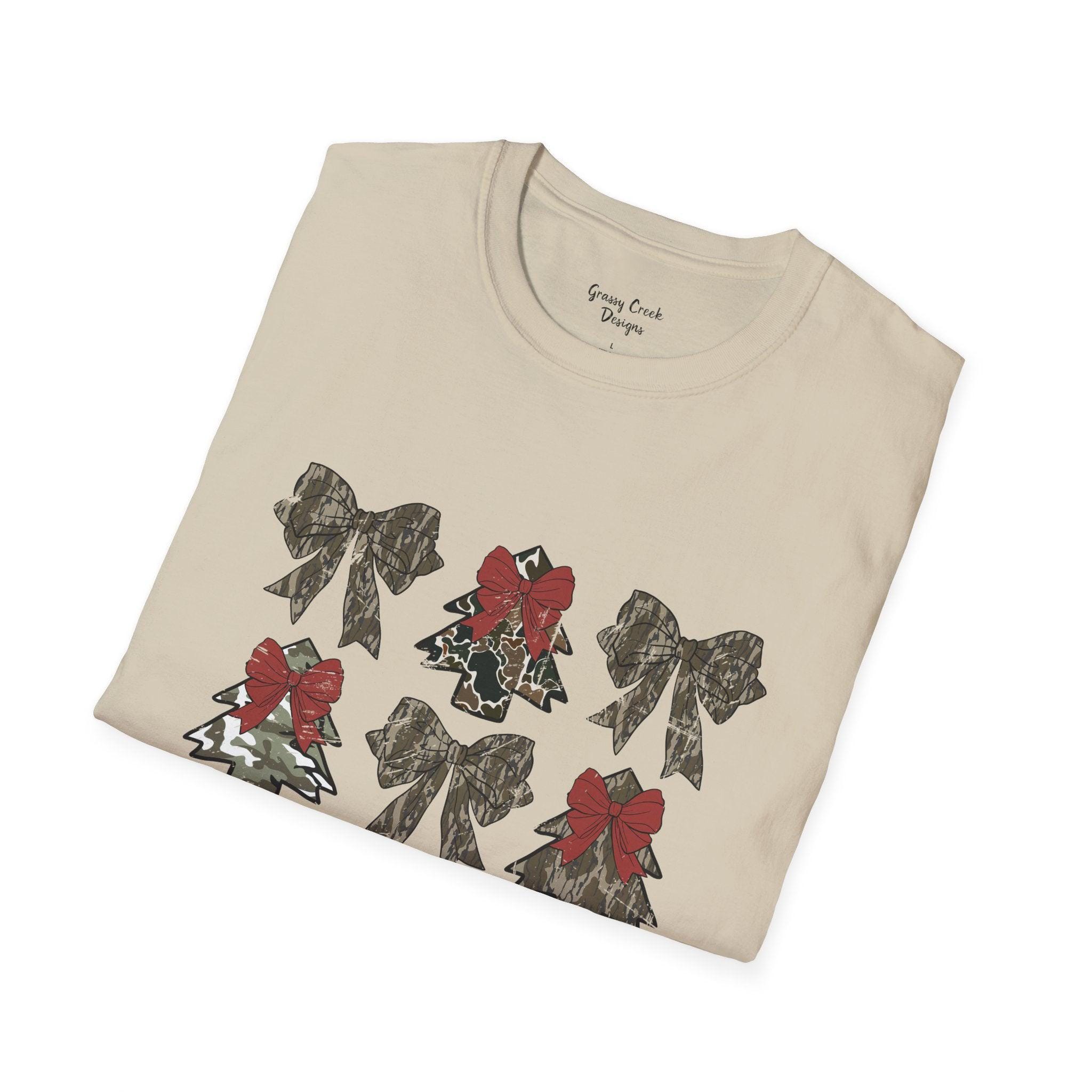 Coquette Christmas Tree Shirt: Camo & Leopard Print, Red Bow - Thumbnail 3