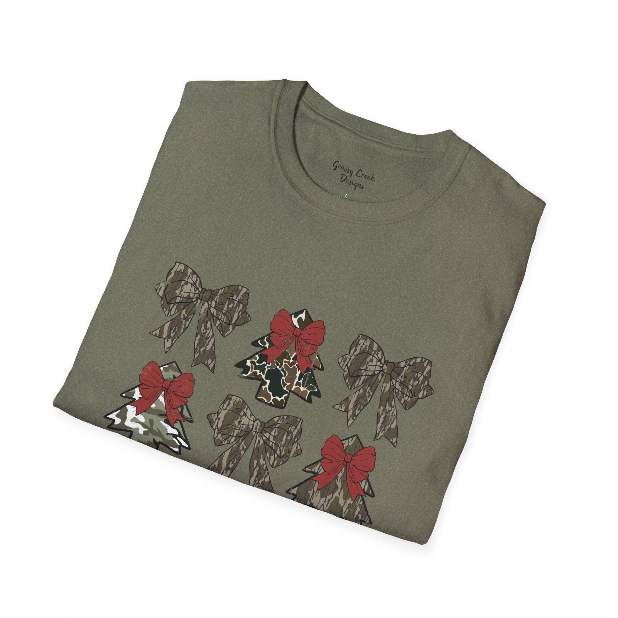 Coquette Christmas Tree Shirt: Camo & Leopard Print, Red Bow - Thumbnail 4