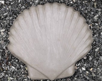 4 Scallop Shell Stepping Stones