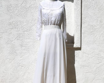 1970s Wedding Dress