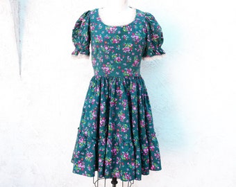 50s Swing Dress with Puff Sleeves, Size M