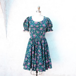 50s Swing Dress with Puff Sleeves, Size M