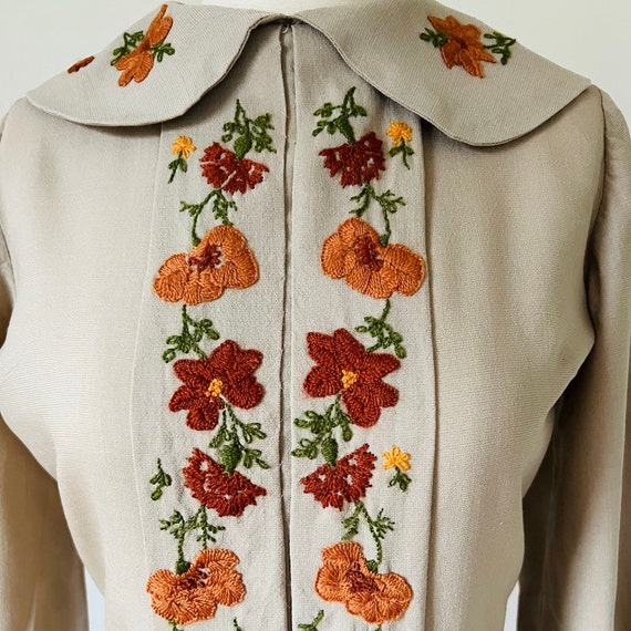 1950s Hand Embroidered Botanical Dress, Size S, V… - image 4