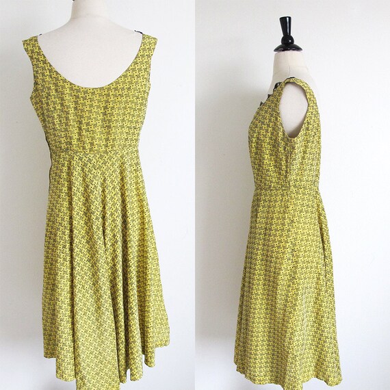 Yellow 1940s Day Dress, Size M, Rockabilly Frock,… - image 3