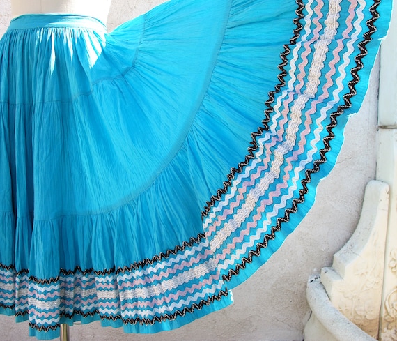 1950's Mexican Full Circle Skirt, XS, Turquoise Fi