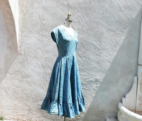 1950s Full Circle Blue Swing Dress,Rockabilly Nov… - image 5