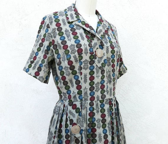 1950s Day Dress, Small Size, Novelty Print Cotton… - image 7