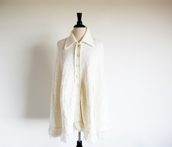 Vintage 60s Knit Poncho, Hand Knit Ivory Cape