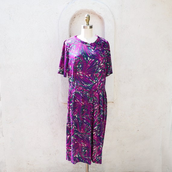 1950 Purple Nylon Dress, Large Size, with a Tropic