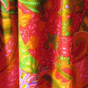 Long Hippie Skirt in a Bright Cotton Print image 3