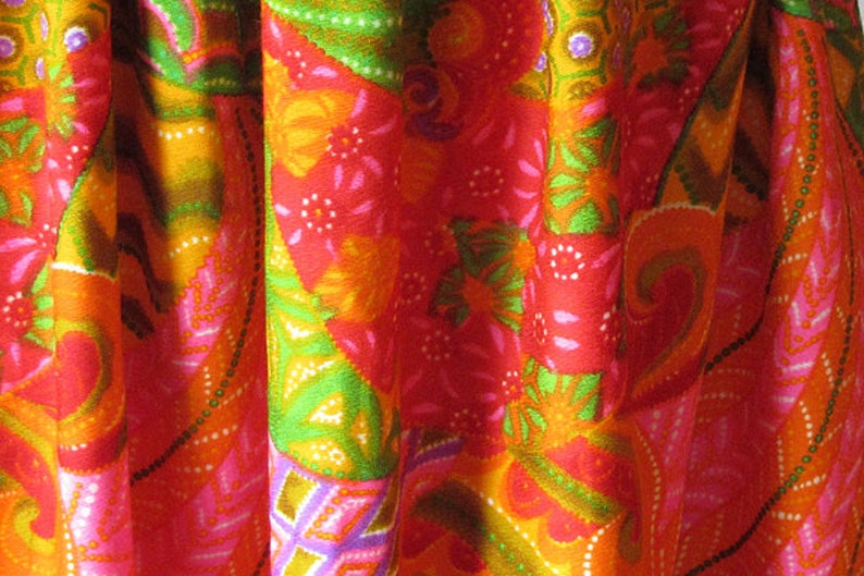 Long Hippie Skirt in a Bright Cotton Print image 3