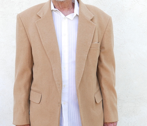 tan sports coat