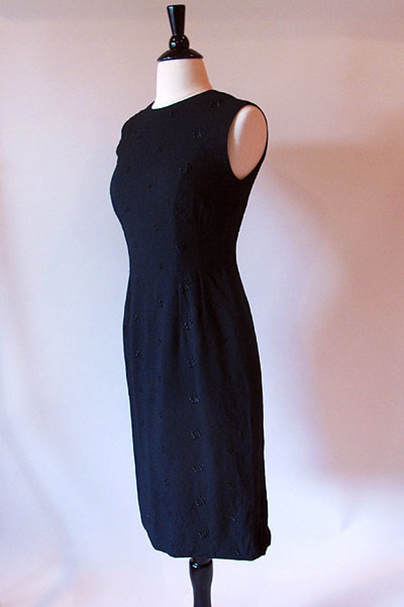 Vintage 50s Little black dress, Size S, Sleeveles… - image 3