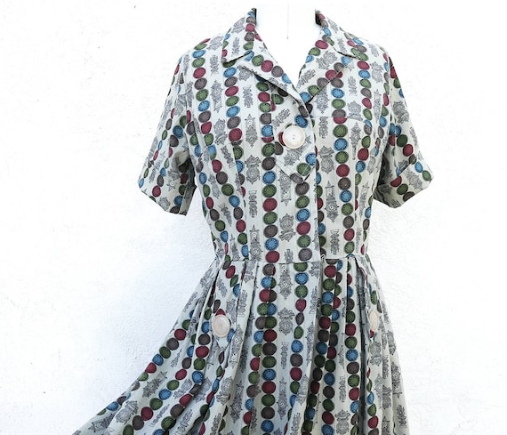 1950s Day Dress, Small Size, Novelty Print Cotton… - image 1