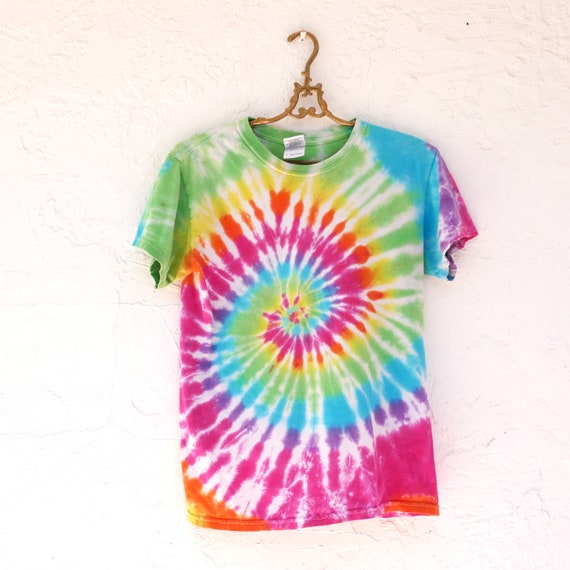 Colorful Rainbow Swirl Tie Dye Shirt, Mens S