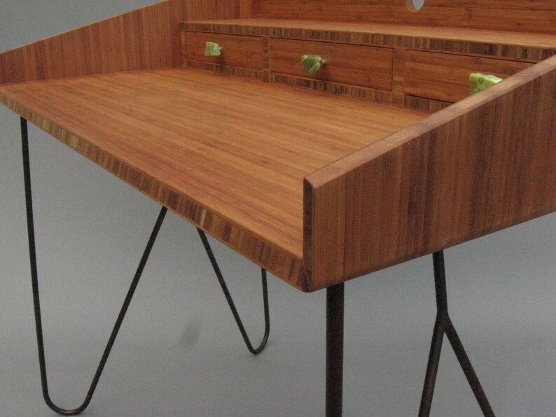 Bamboo desk Bild 8