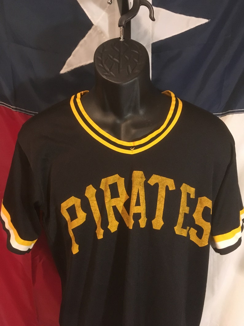 vintage pittsburgh pirates shirt