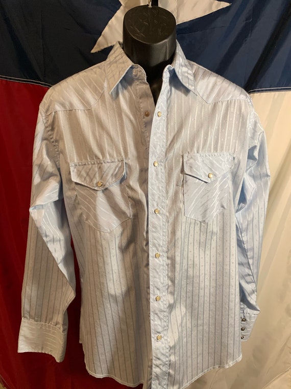 Wrangler Light Blue Western Shirt - Size Medium - image 3