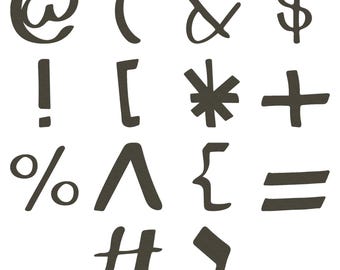 Conjunto de 14 desenhos para bordado à máquina com símbolos tipográficos, disponível para download imediato.