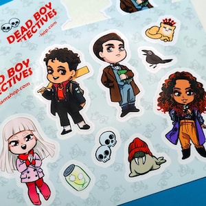 Dead Boy Detectives - Hoja de calcomanías troqueladas de 5 x 7 pulgadas Charles Edwin Crystal Niko Monty Mick Cat King Supernatural Queer Gay LGBT