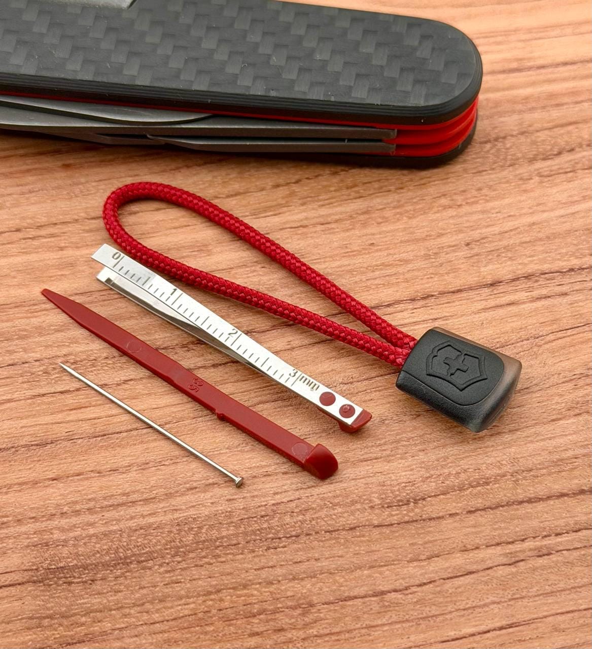 Victorinox 91 mm アクセサリーセット | 定規、ピンセット、つまようじ