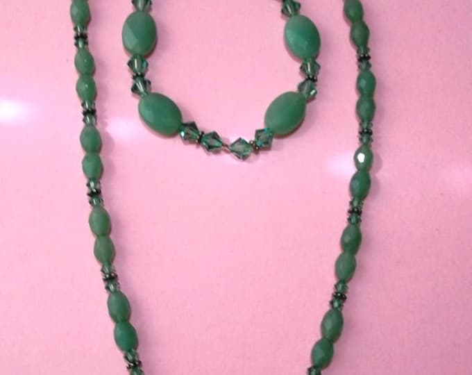 Green Aventurine Necklace & Bracelet Set