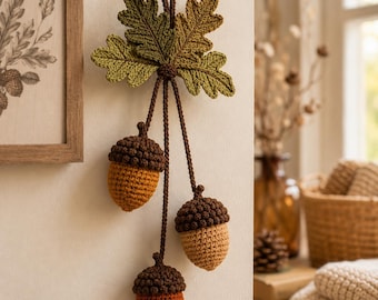 Acorn Wall Hanging Crochet Pattern PDF, Woodland Oak Leaf Fall Decor, Triple Drop Autumn Home Decoration