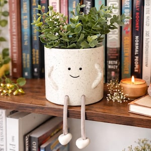 White Sitting Smiling Planter with Cord Legs | Smiling Planter Pot | Happy Face Planter |  Succulent Face Planter Pot | Mother's Day Gift