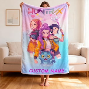 Benutzerdefinierte Kpop Dämonenjäger Huntrix Decke mit Namen, personalisierte Dämonenjäger Decke Fantasy Anime Bettwäsche, K-Pop Fan Geschenk