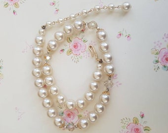 Vintage Aurora Borealis crystal @ faux Pearl Necklace. Pearl necklace. Goldtone, marked Japan. Vintage pearl @ faceted AB Necklace. EX Cond