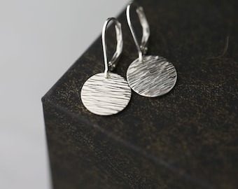 Hammered Silver Bark Texture Earrings Lever-back • Minimalist Sterling Silver Disc Dangle Leverback Earrings • Silver Jewelry Gift for Her