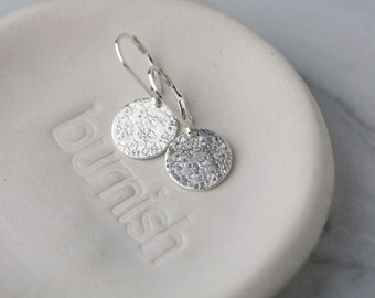 Silver Raw Silk Texture Dangle Leverback Earrings, Minimalist Sterling Silver Disc Lever-back Earrings, Silver Jewelry