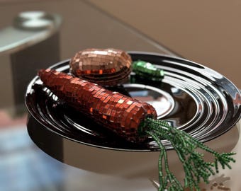 Dekoracja domu w kształcie marchewki dyskotekowej