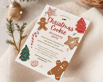 Puede incluir: Invitación a una fiesta de decoración de galletas navideñas con hombres de jengibre, estrellas y árboles de Navidad. La invitación incluye la fecha, hora y lugar, con una solicitud de confirmación de asistencia antes del 7 de diciembre.