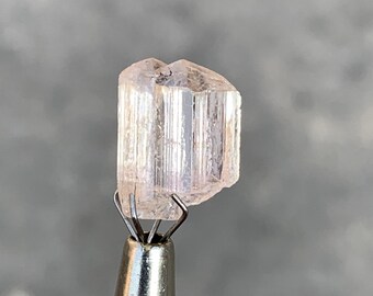 Natural Imperial Katlang Topaz Twin Crystal – 6.75 Carat Light Pink Gemstone Specimen