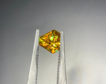 1.05 ct Natural Zagi Sphene (Titanite) – Triangle Cut Fire Gem