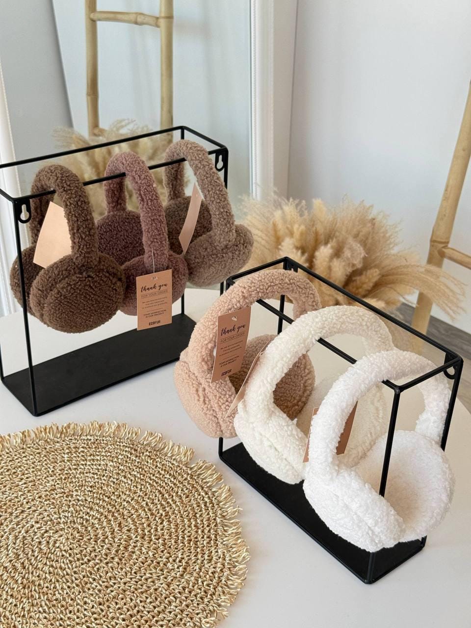 CHANEL シャネル　イヤーマフ　美品　earmuffs Earmuffs - Shearling lambskin, ecru & black — Fashion | CHANEL