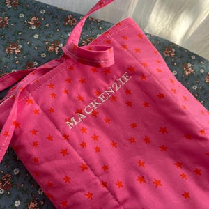 Flat Bottom Girl: Customizable Text - Large Embroidered Book Sleeve