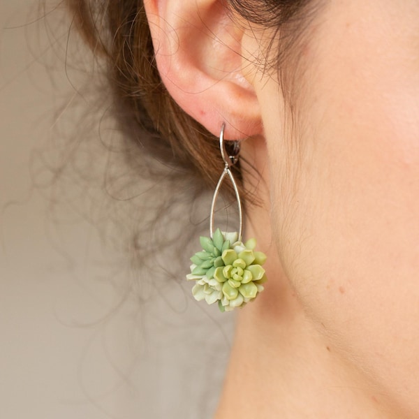 Groene sappige hangoorbellen, botanische hangoorbellen, lichtgewicht bloemensieraden