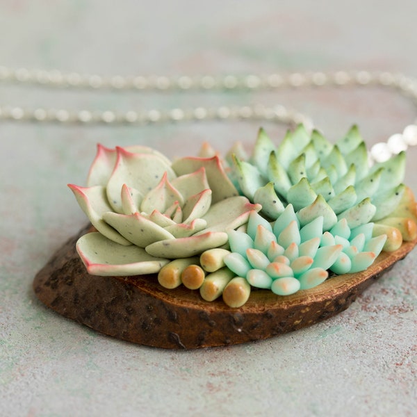 Blue Green Succulent Necklace Pendant Wooden Basis Medallion Pendant Jewelry Succulent wedding birthday gifts