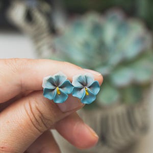 Pansy Flower Stud Earrings: Blue Gray Polymer Clay, Hypoallergenic